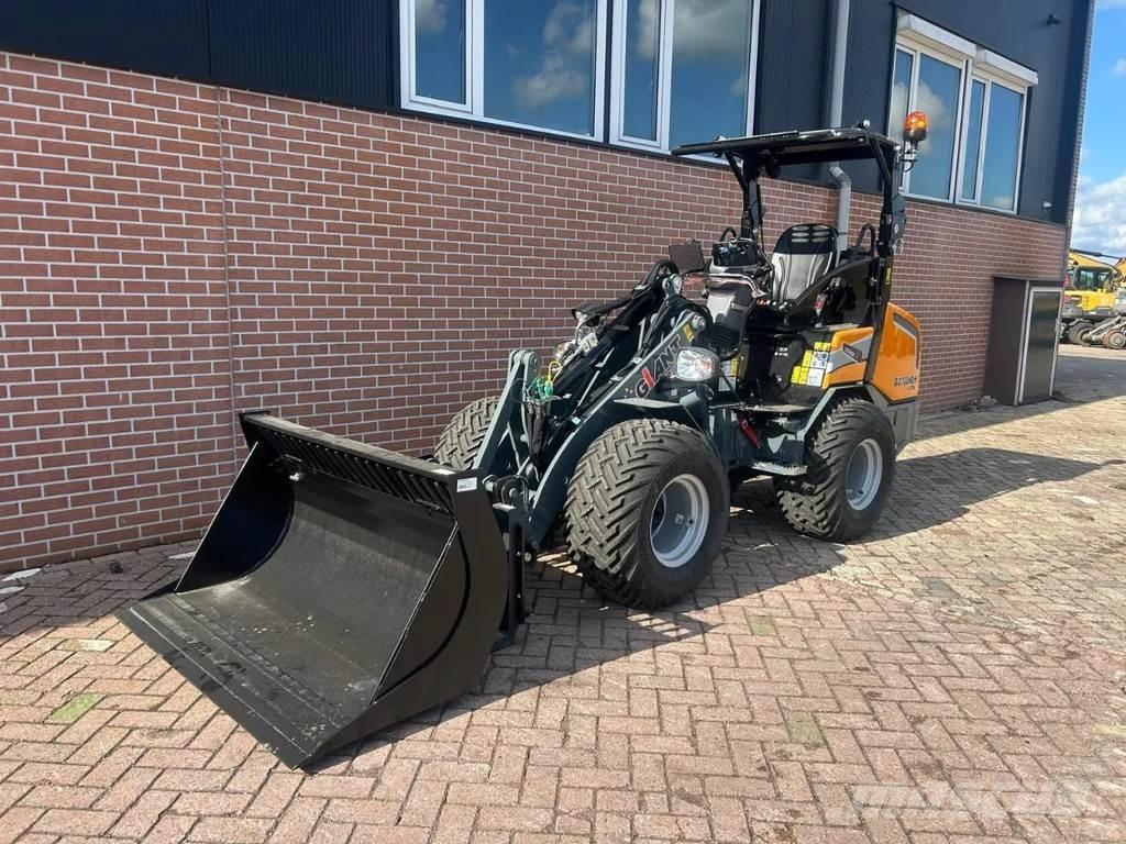GiANT G2700 Mininakladače