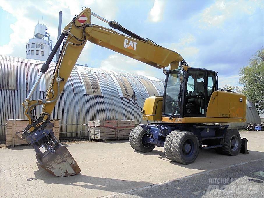 CAT M 320 F Kolová rýpadla