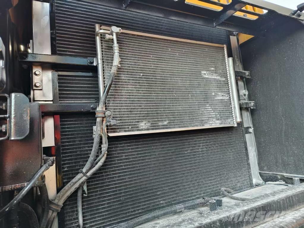 Volvo ec350dl Pásová rýpadla