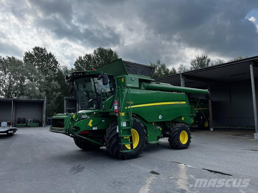 John Deere T670i Sklízecí mlátičky