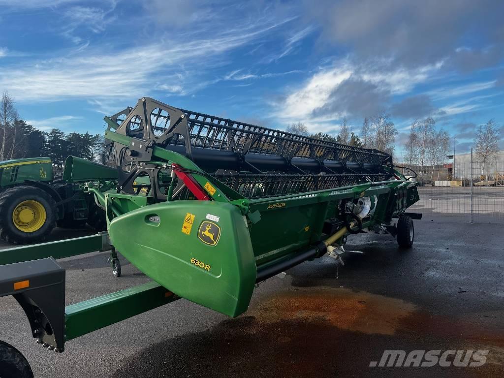 John Deere T670i Sklízecí mlátičky