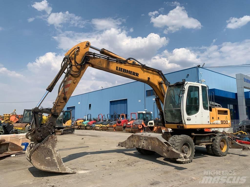 Liebherr A 900 C Kolová rýpadla