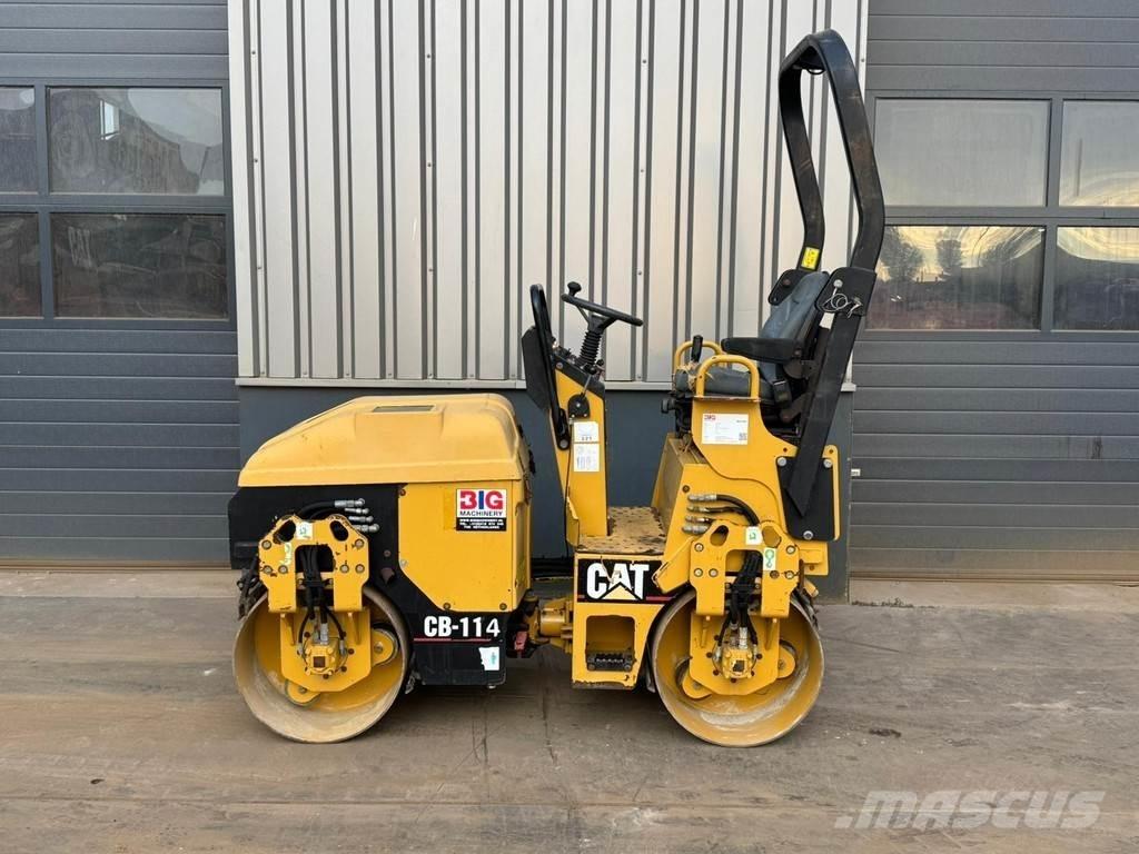 CAT CB114 Tandemové válce