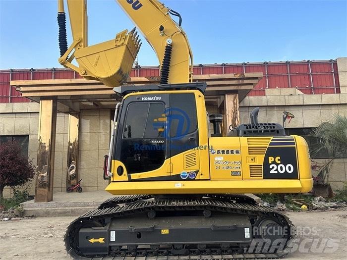 Komatsu PC200-8MO Pásová rýpadla