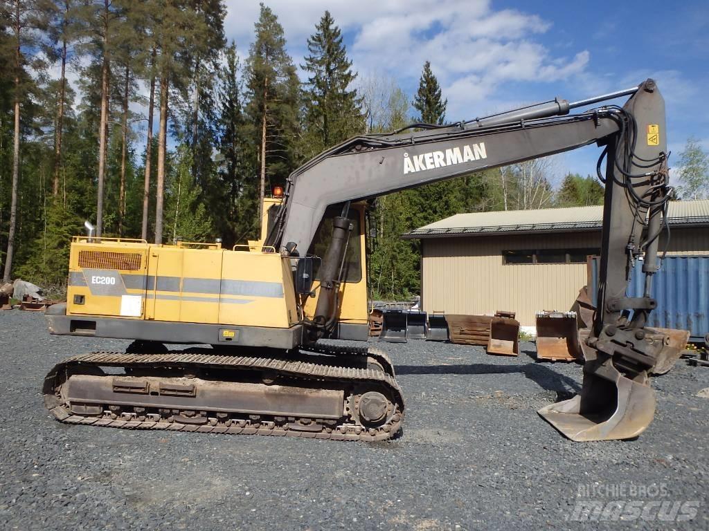 Volvo EC 200 Pásová rýpadla