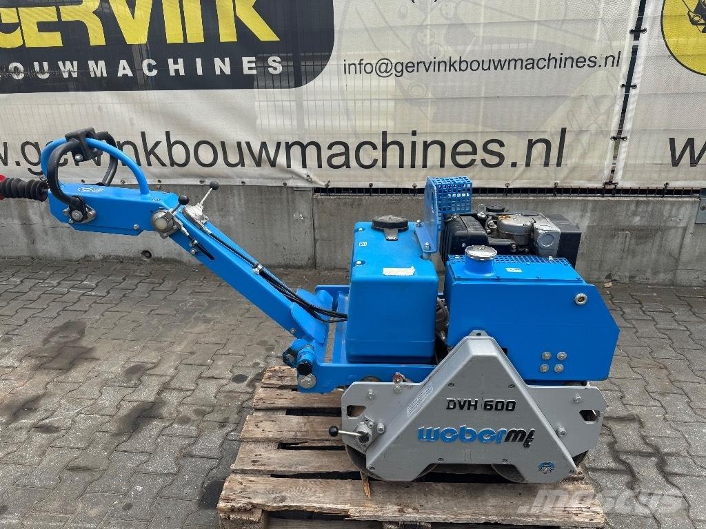 Weber SHV 600 Půdní kompaktory