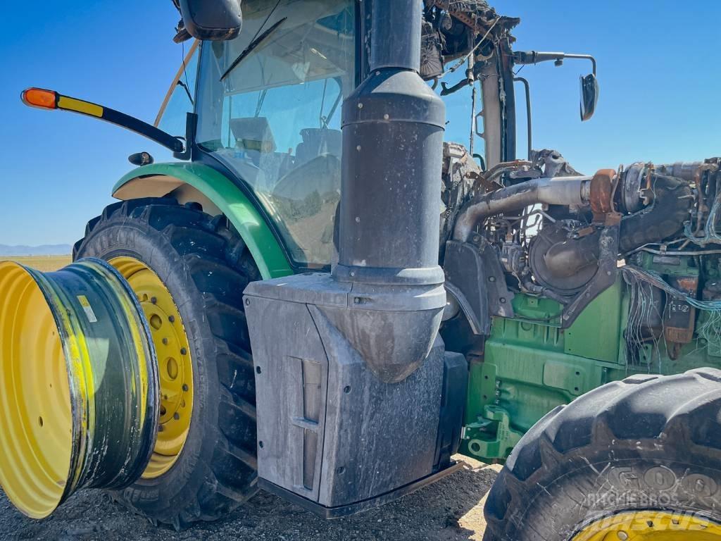 John Deere 8295 R Traktory