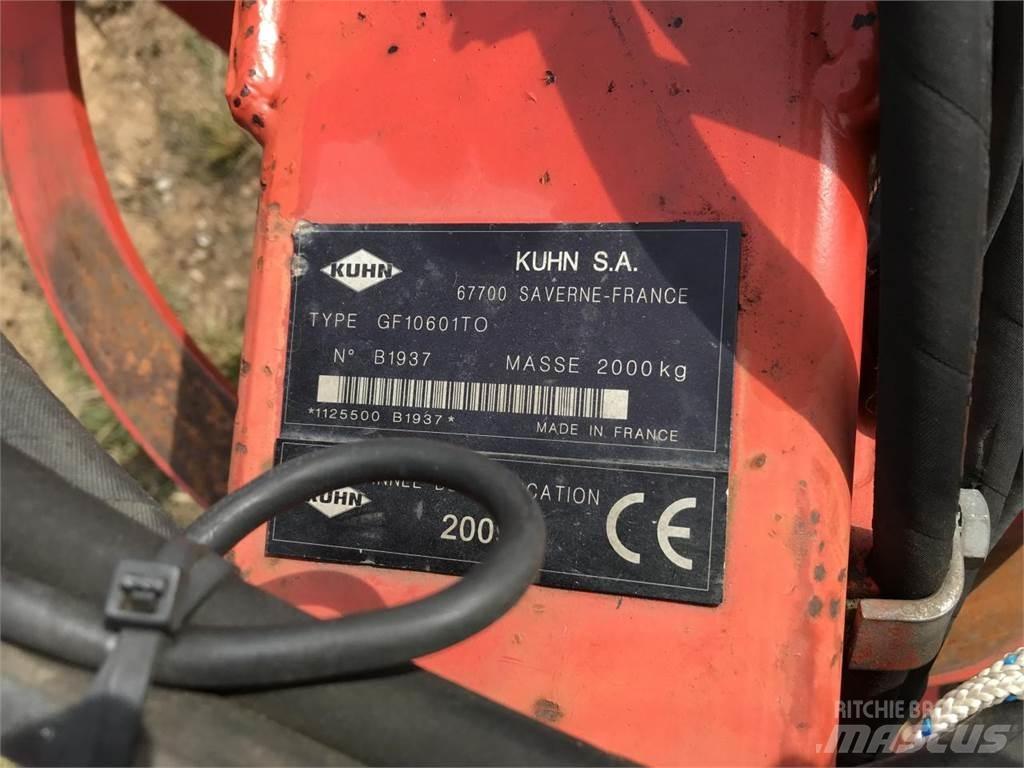 Kuhn GF 10601TO Obraceče a shrabovače sena