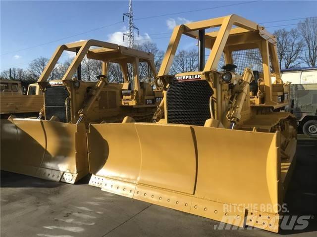 CAT D 7 G Pásové dozery
