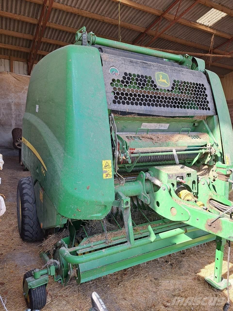 John Deere 990 Lis na válcové balíky