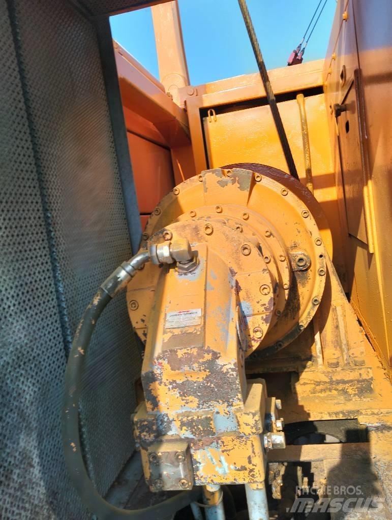 Kobelco 7150 Pásové jeřáby