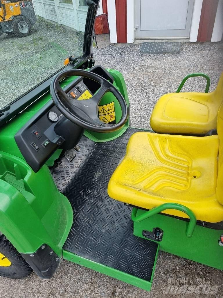 John Deere Gator TE Užitkové stroje