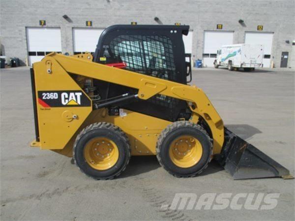 CAT 236 D Smykem řízené nakladače