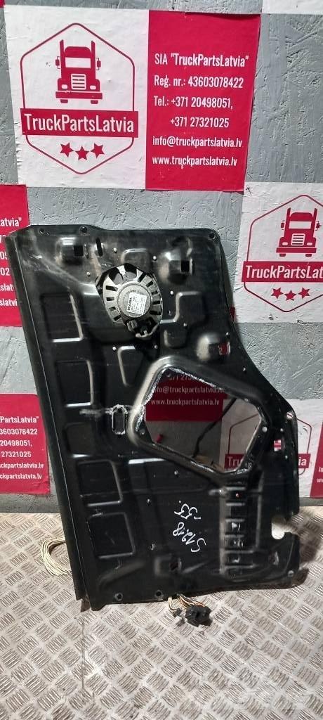 Scania R 440    1534511 Kabiny a interiér