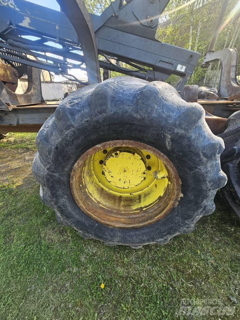 John Deere 1510 G Vyvážecí traktory