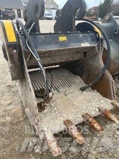  Godet MB BF 120.4 Drtící lopaty