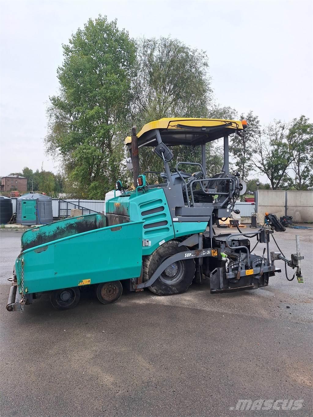 Vögele 1303-3i Finišery