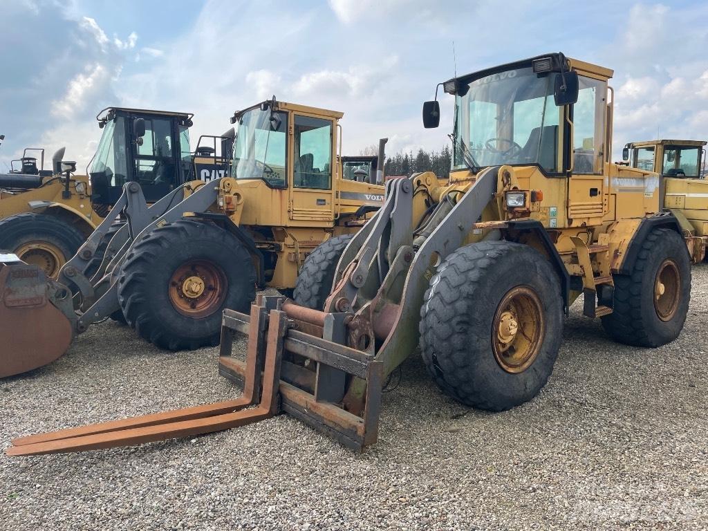 Volvo L70C Kolové nakladače