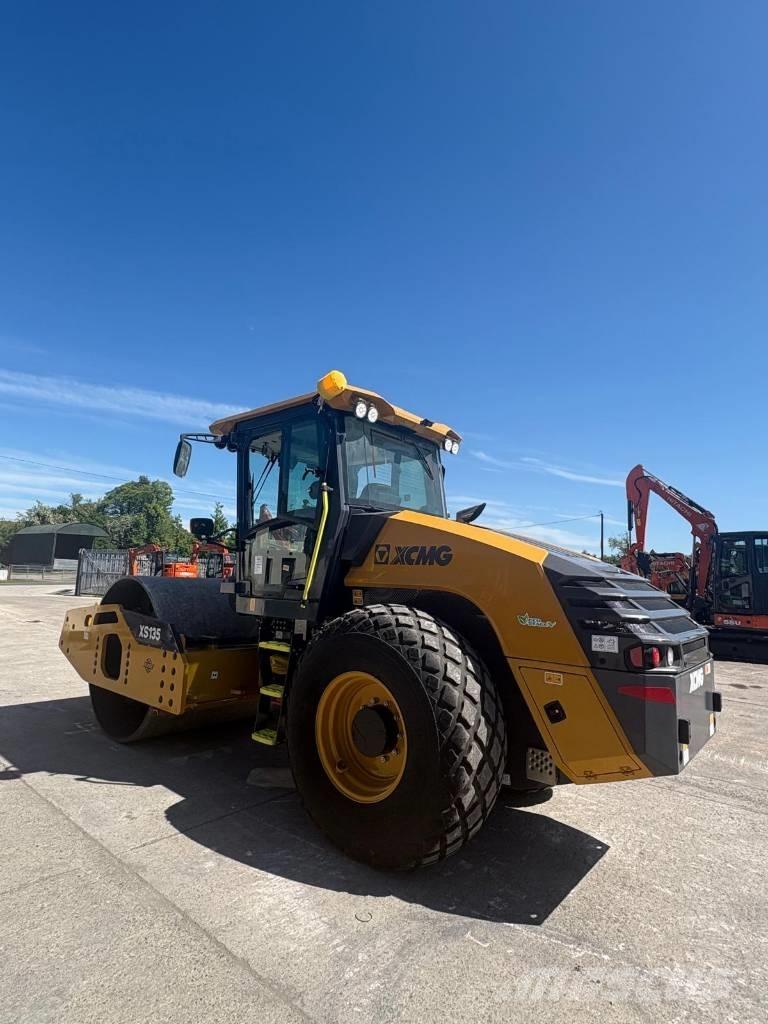 XCMG XS135 Tahačové válce