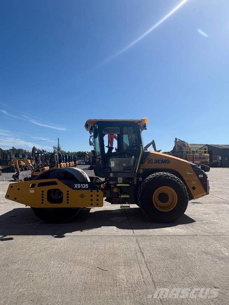 XCMG XS135 Tahačové válce