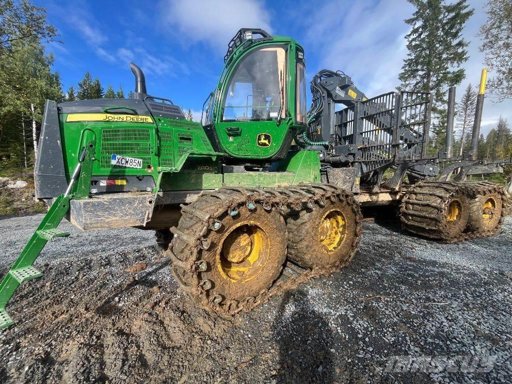 John Deere 1510G Vyvážecí traktory