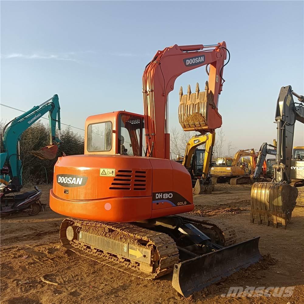 Doosan DH80G Midi rýpadla 7t - 12t