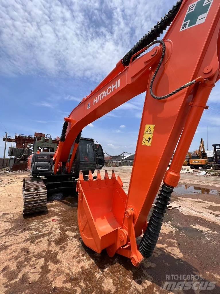 Hitachi ZX 200-6 Pásová rýpadla