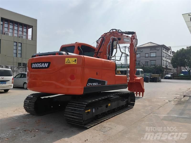 Doosan DX150 Pásová rýpadla