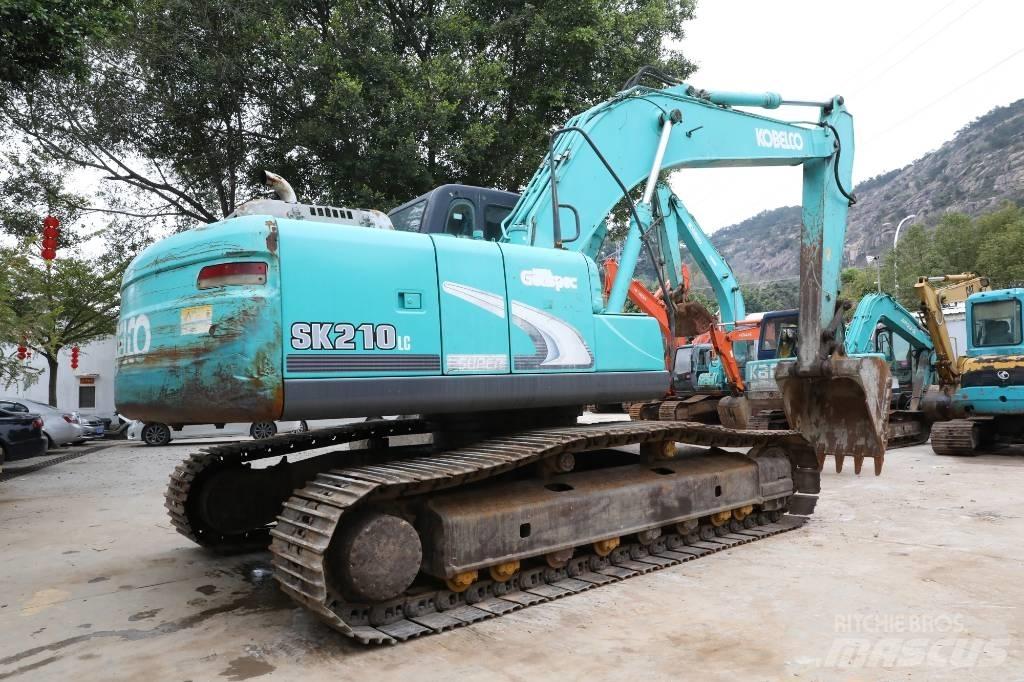 Kobelco SK 210-8 Pásová rýpadla