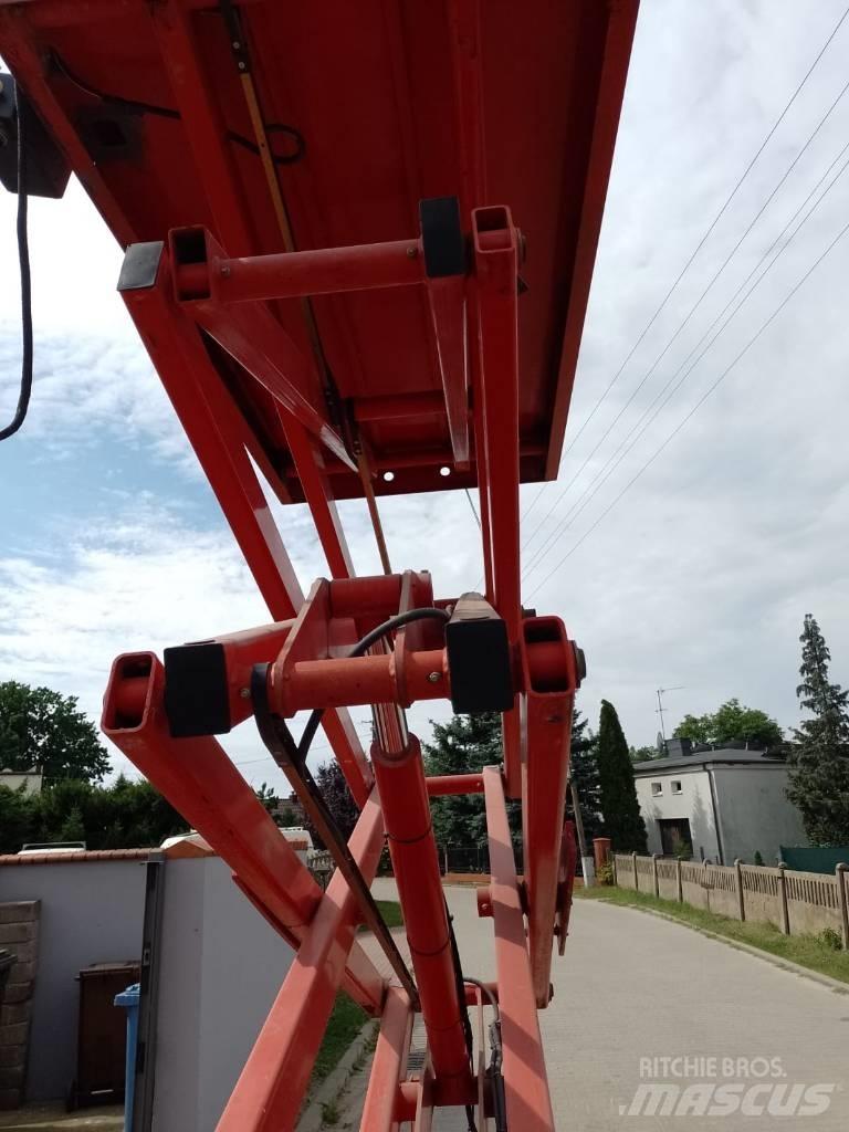 Haulotte Compact 10 Nůžková zvedací plošina