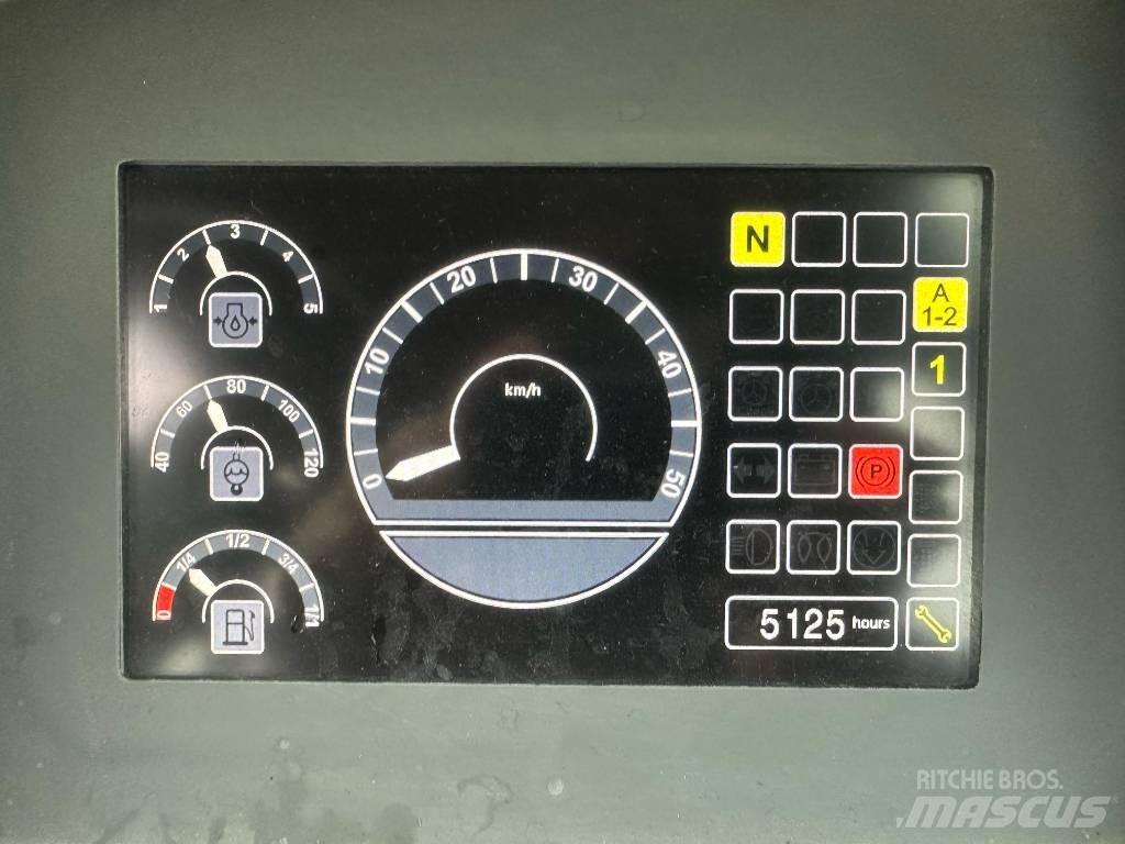 Liebherr 514 STEREO Kolové nakladače