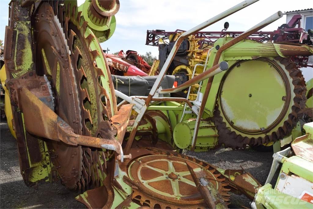 CLAAS RU 450 Příslušenství a náhradní díly ke kombajnům