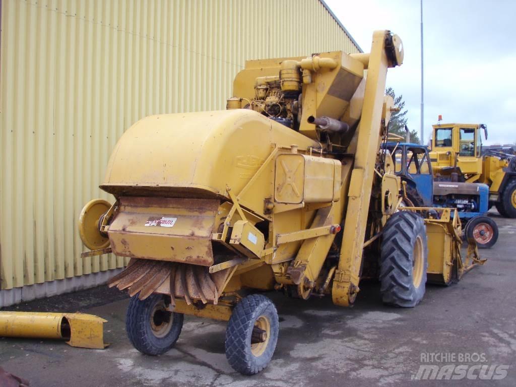 Clayson M 80 Sklízecí mlátičky