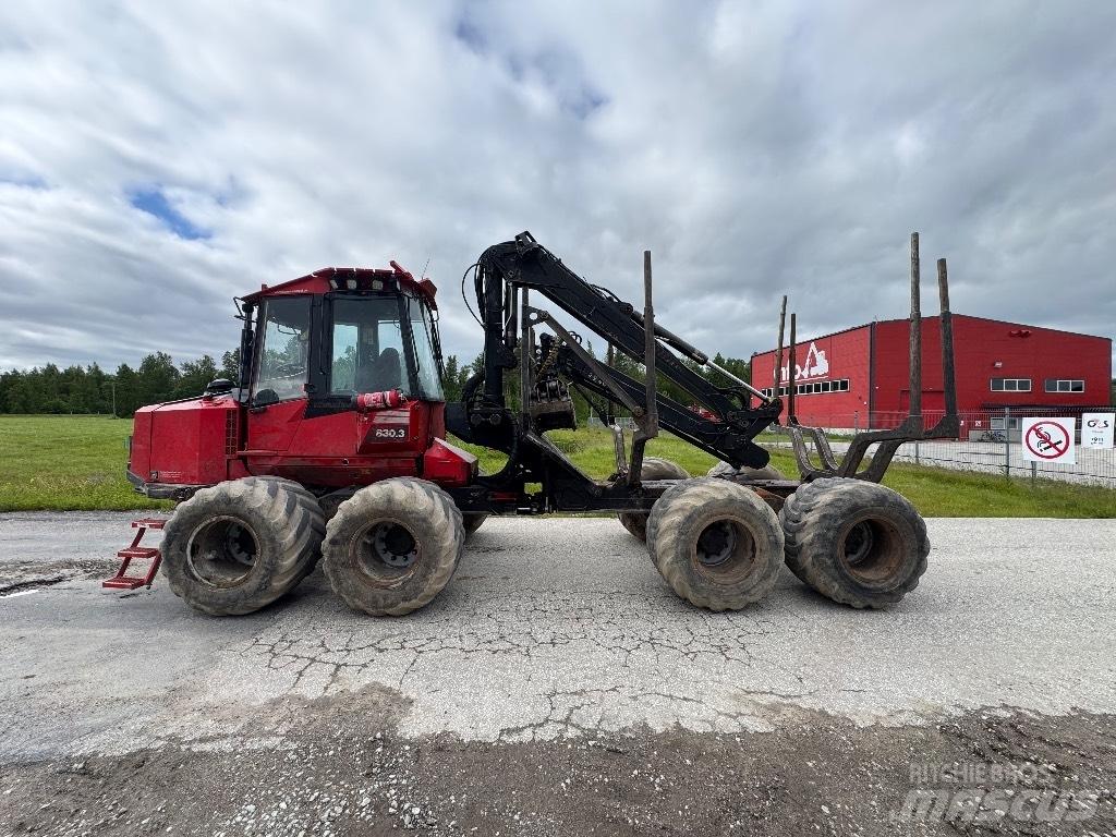 Komatsu 830.3 Vyvážecí traktory