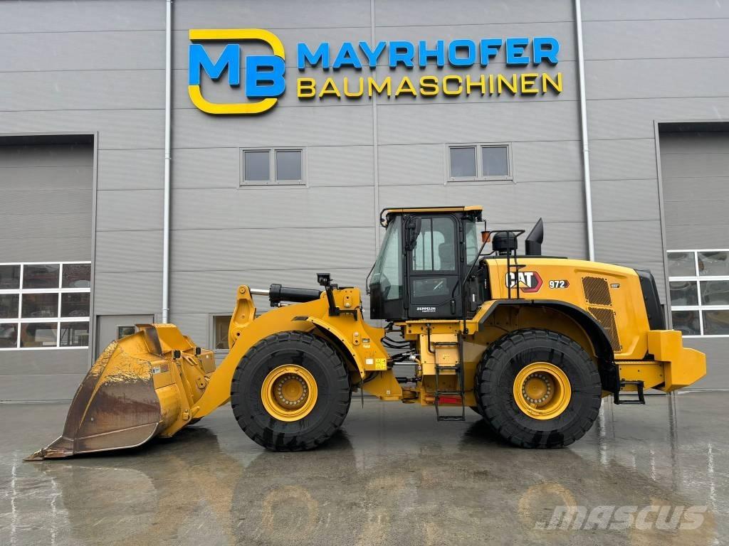 CAT 972 Kolové nakladače