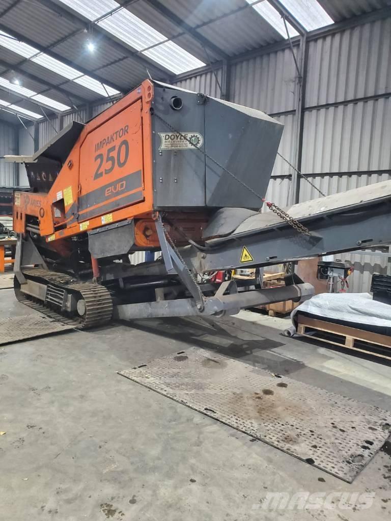 Arjes 250 Evo Mobilní drtiče