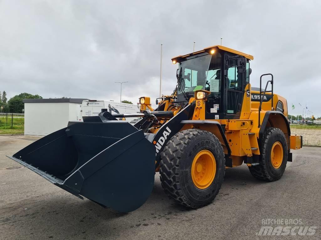 Hyundai HL955 A Kolové nakladače