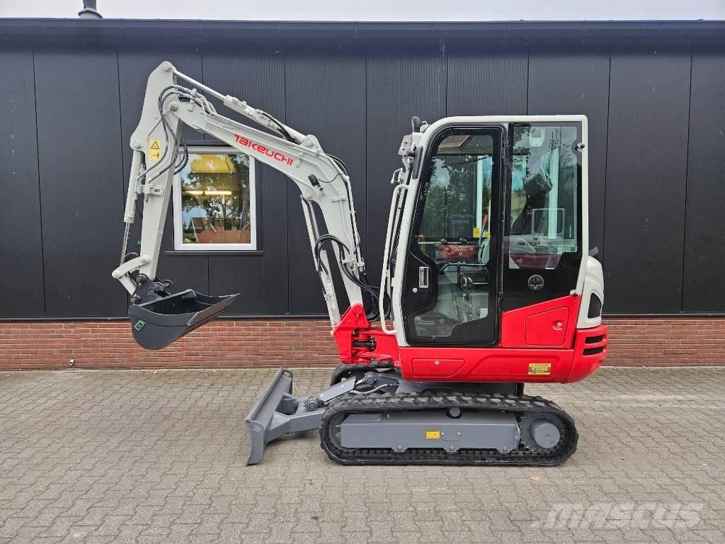 Takeuchi TB 230 Mini rýpadla < 7t