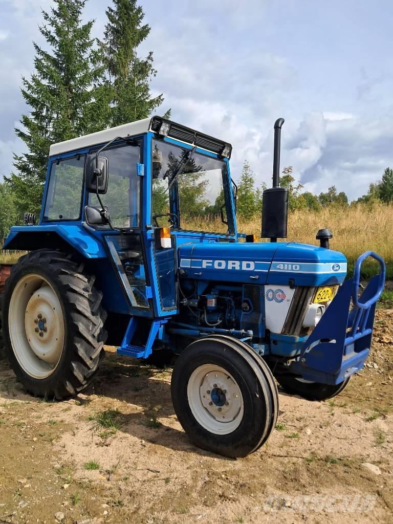 Ford 4110 Traktory