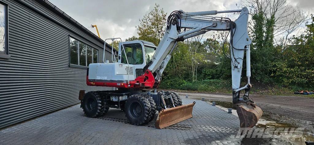 Takeuchi TB 175W Midi rýpadla 7t - 12t