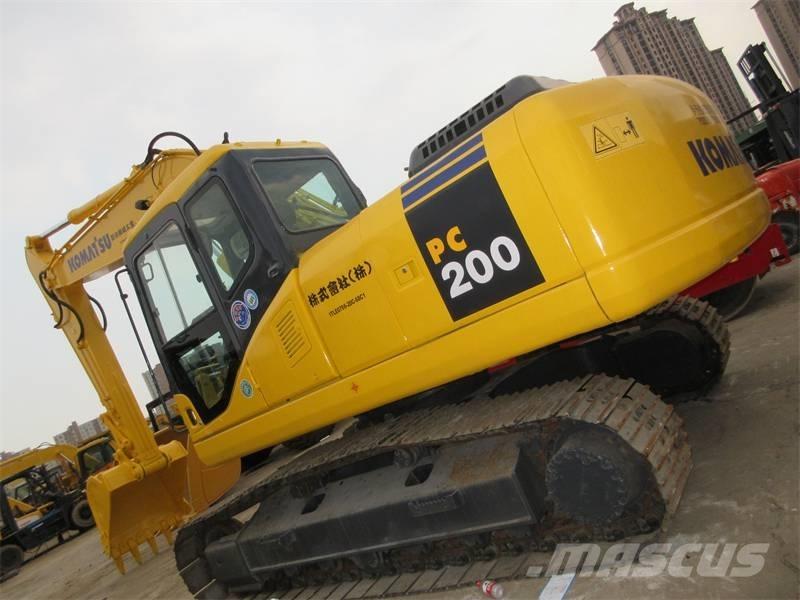 Komatsu PC 220-7 Pásová rýpadla