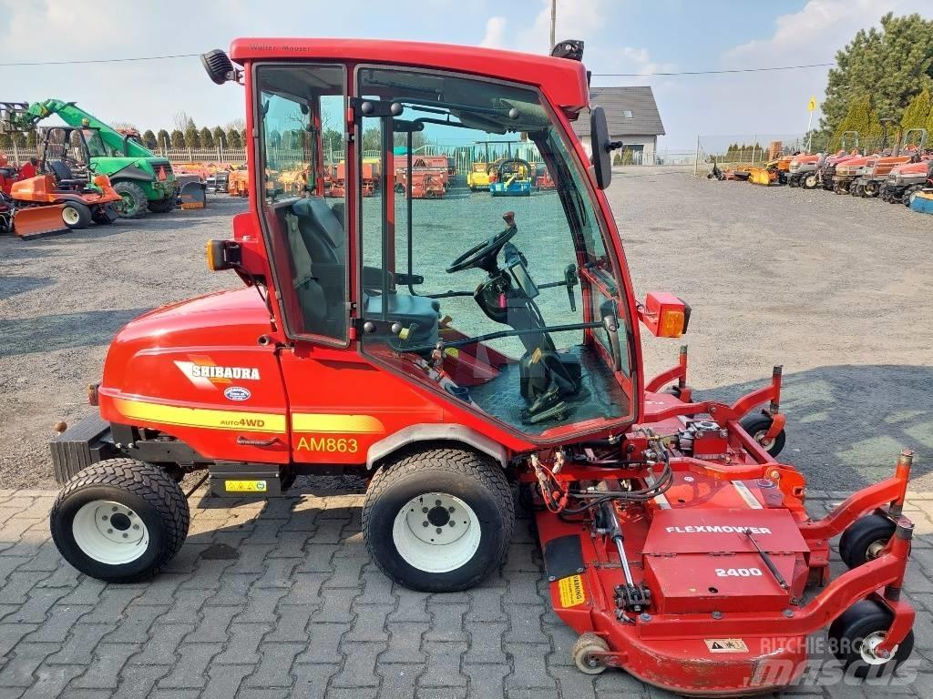 Shibaura CM374 Nosiče nářadí