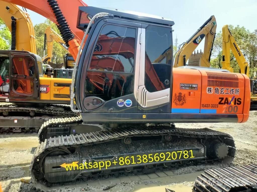 Hitachi ZX 200 Pásová rýpadla