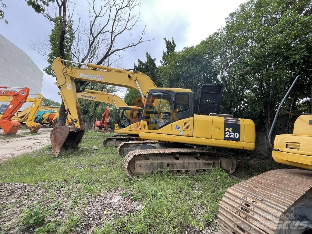 Komatsu PC 220-7 Pásová rýpadla