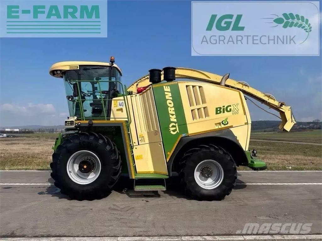 Krone big x 600 i Samojízdné sekačky