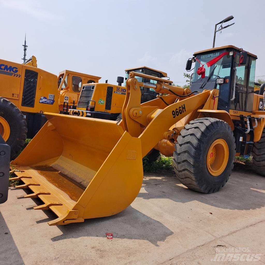 CAT 966H Kolové nakladače