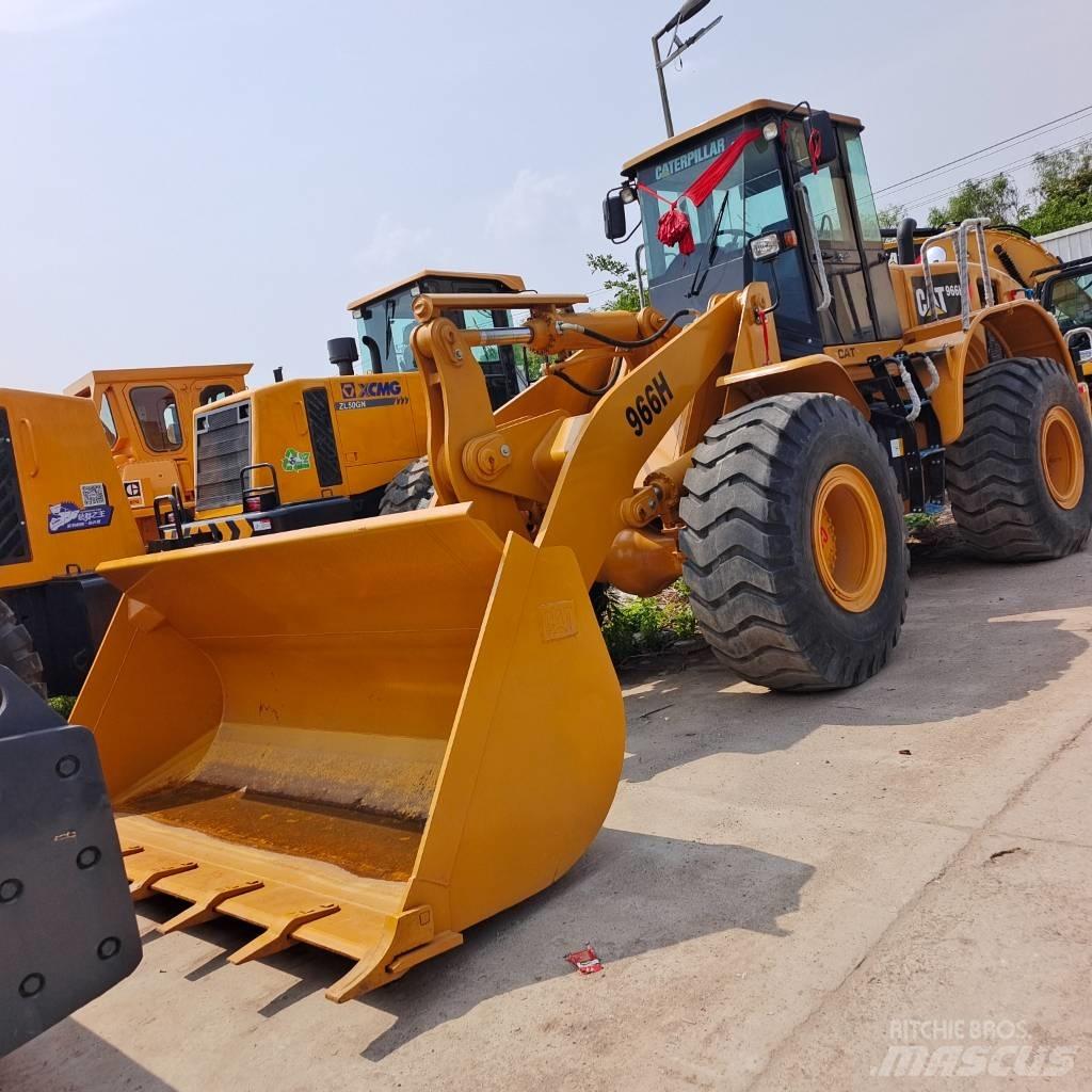 CAT 966H Kolové nakladače
