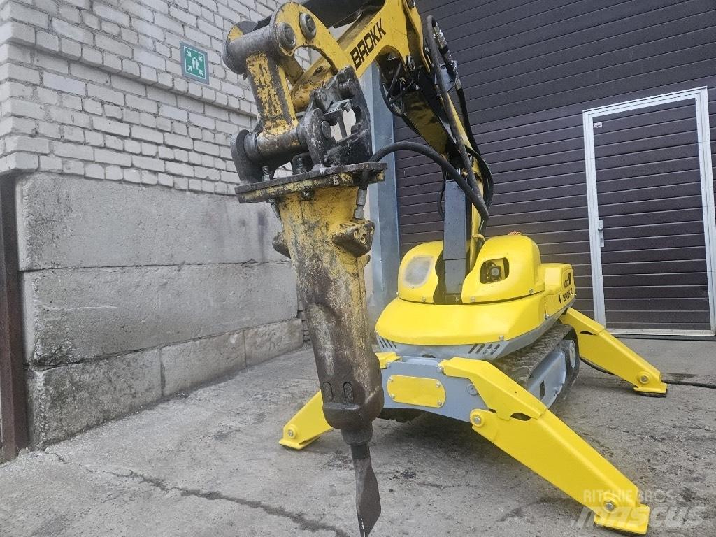 Brokk 100 Demoliční rýpadla