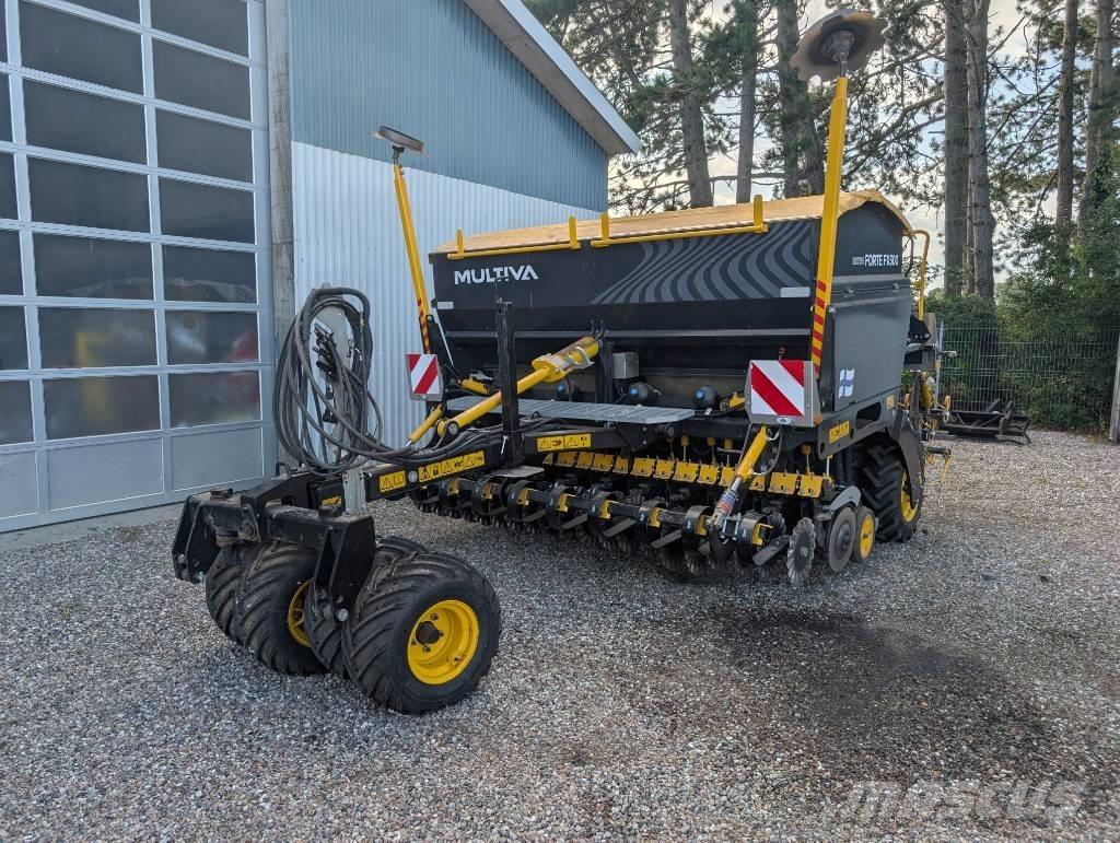Multiva FX300 Mechanické secí stroje