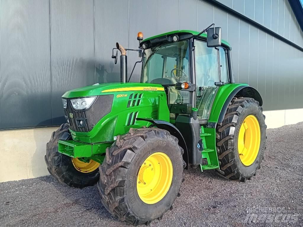 John Deere 6130 M Traktory